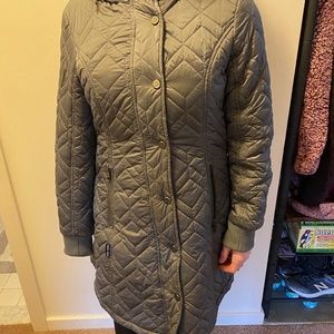 Women's quilted winter coat. Steve Madden